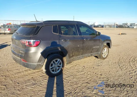 2018 Jeep Compass Sport Fwd z USA, uszkodzony, nr VIN 3C4NJCAB2JT411702